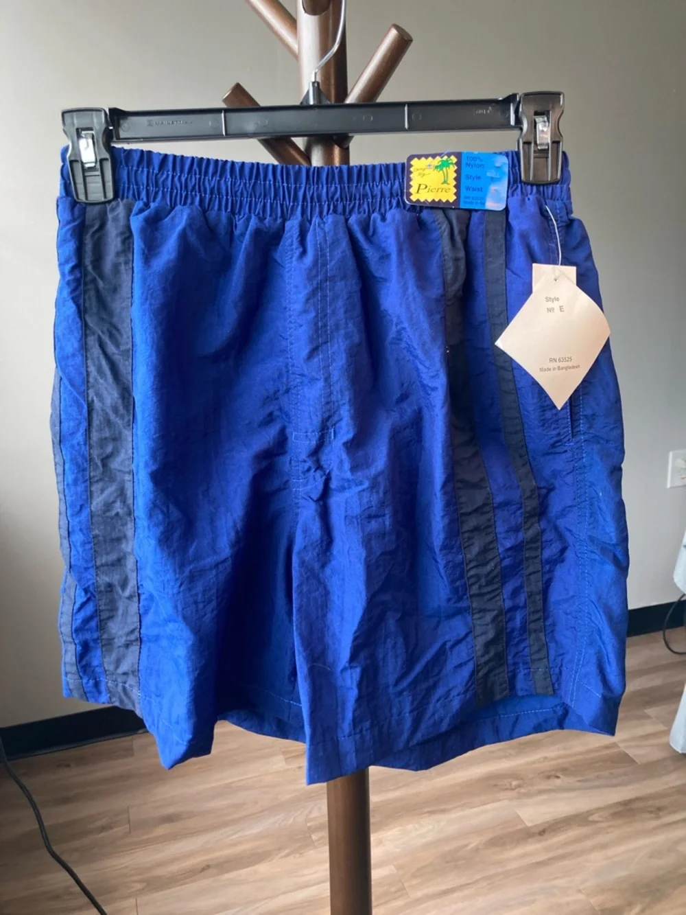 Vintage swim short Men’s M